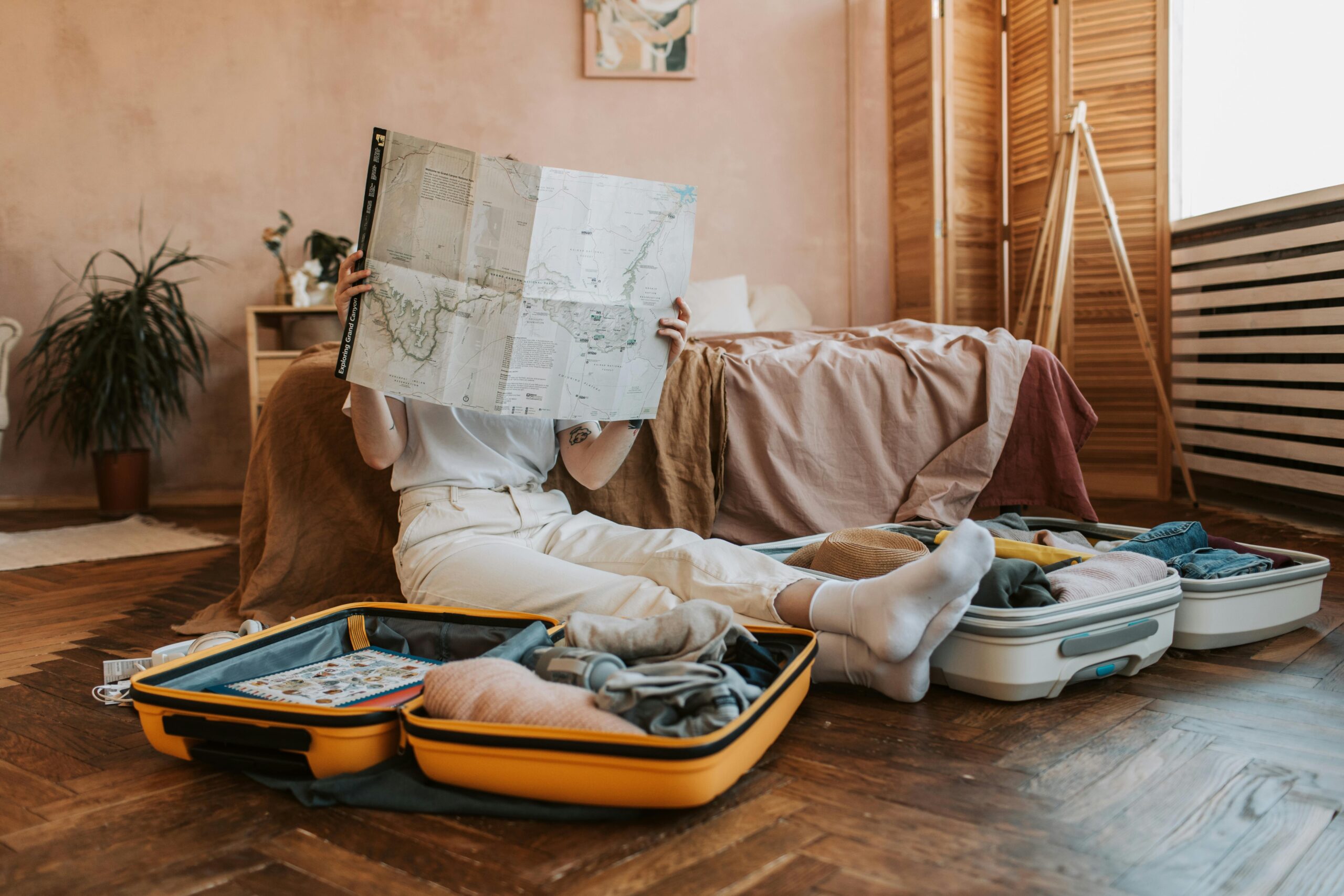 Packing Like a Pro – Top Tips to Save Space, Time & Stress
