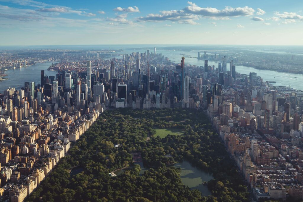 Central Park picnic and free things to do in New York City on a budget.